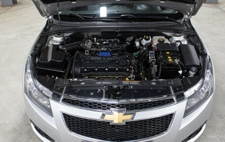 Chevrolet Cruze II, 2011 год, 549 000 рублей, 9 фотография