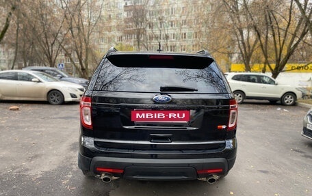 Ford Explorer VI, 2011 год, 1 450 000 рублей, 4 фотография