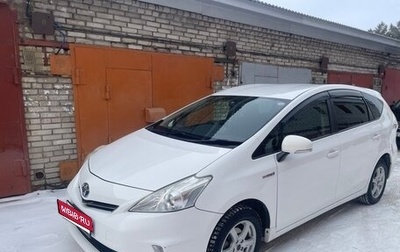 Toyota Prius Alpha I (ZVW40/41), 2011 год, 1 150 000 рублей, 1 фотография