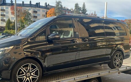 Mercedes-Benz V-Класс, 2023 год, 9 000 000 рублей, 9 фотография