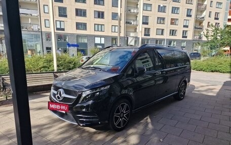 Mercedes-Benz V-Класс, 2023 год, 9 000 000 рублей, 14 фотография
