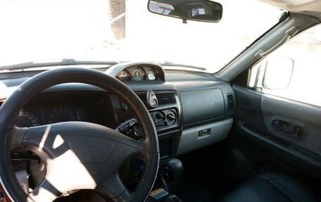 Mitsubishi Pajero Sport II рестайлинг, 2001 год, 750 000 рублей, 3 фотография