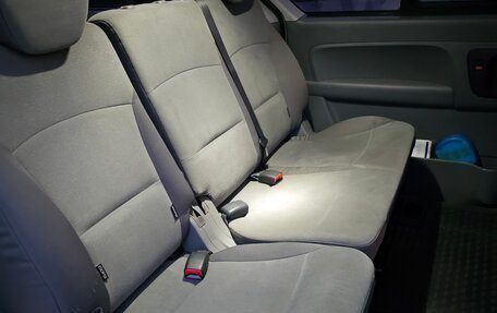 Hyundai H-1 II рестайлинг, 2011 год, 1 650 000 рублей, 20 фотография