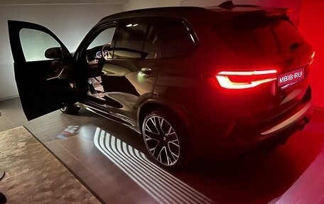 BMW X5 M, 2022 год, 15 000 000 рублей, 1 фотография