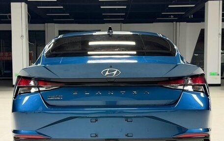 Hyundai Elantra, 2022 год, 1 320 000 рублей, 3 фотография