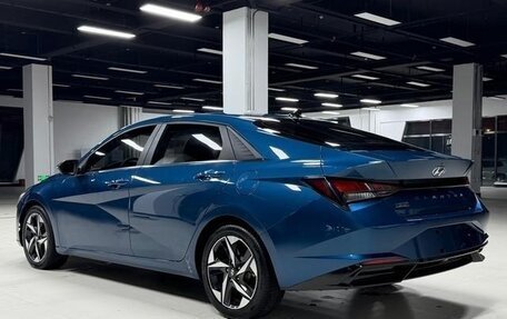 Hyundai Elantra, 2022 год, 1 320 000 рублей, 4 фотография