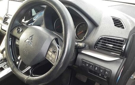 Mitsubishi Eclipse Cross, 2021 год, 1 800 000 рублей, 3 фотография