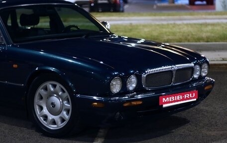 Daimler X308, 1997 год, 1 415 000 рублей, 3 фотография