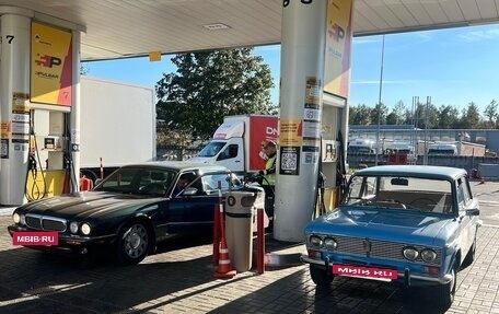 Daimler X308, 1997 год, 1 415 000 рублей, 8 фотография