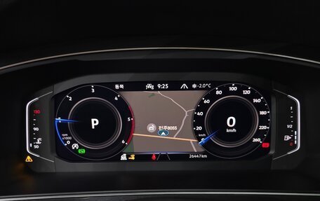 Volkswagen Tiguan II, 2021 год, 3 250 000 рублей, 8 фотография