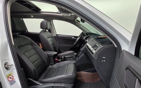 Volkswagen Tiguan II, 2021 год, 3 250 000 рублей, 10 фотография