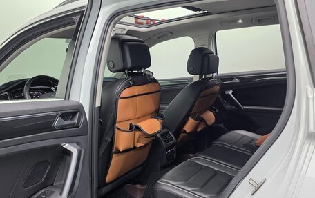 Volkswagen Tiguan II, 2021 год, 3 250 000 рублей, 17 фотография