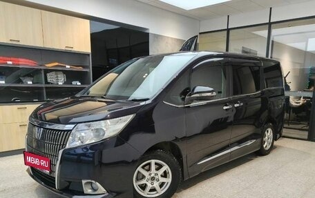 Toyota Esquire I, 2016 год, 2 150 000 рублей, 1 фотография