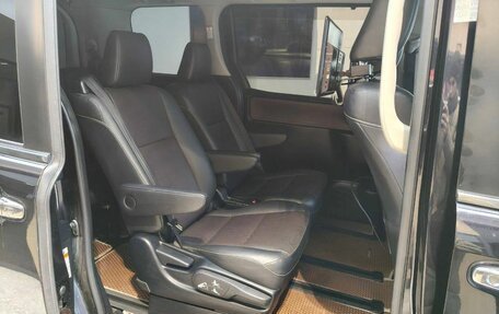 Toyota Esquire I, 2016 год, 2 150 000 рублей, 10 фотография