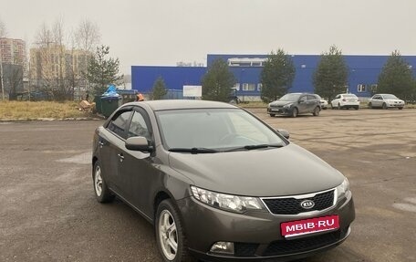 KIA Cerato III, 2011 год, 800 000 рублей, 1 фотография