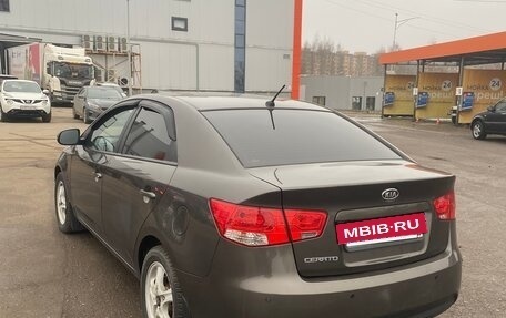KIA Cerato III, 2011 год, 800 000 рублей, 5 фотография