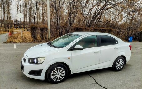 Chevrolet Aveo III, 2013 год, 720 000 рублей, 3 фотография