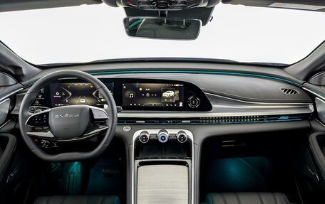 CheryExeed TXL, 2024 год, 3 800 000 рублей, 9 фотография