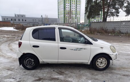 Toyota Vitz, 2000 год, 243 000 рублей, 3 фотография