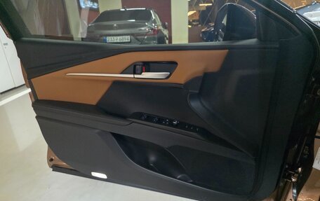 Toyota Camry, 2025 год, 5 969 000 рублей, 14 фотография