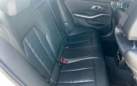 BMW 3 серия, 2021 год, 4 900 000 рублей, 24 фотография