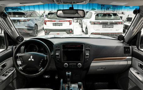 Mitsubishi Pajero IV, 2008 год, 1 650 000 рублей, 17 фотография
