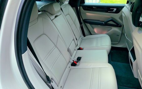 Porsche Cayenne III, 2022 год, 11 500 000 рублей, 18 фотография