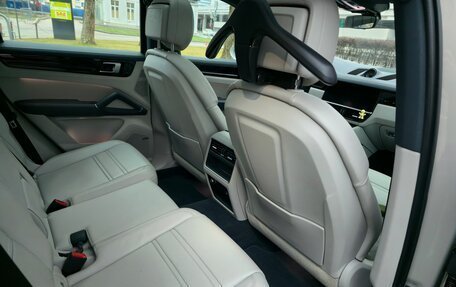 Porsche Cayenne III, 2022 год, 11 500 000 рублей, 19 фотография