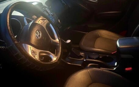 Hyundai ix35 I рестайлинг, 2011 год, 1 300 000 рублей, 5 фотография