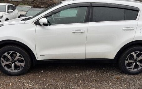 KIA Sportage IV рестайлинг, 2017 год, 1 800 000 рублей, 2 фотография