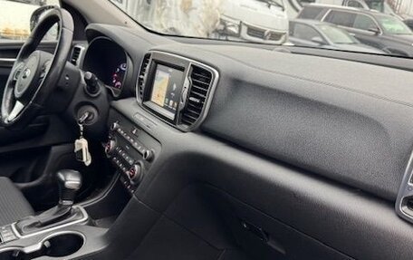 KIA Sportage IV рестайлинг, 2017 год, 1 800 000 рублей, 5 фотография