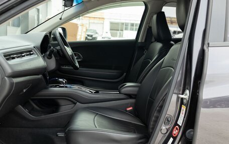 Honda Vezel, 2013 год, 1 600 000 рублей, 19 фотография