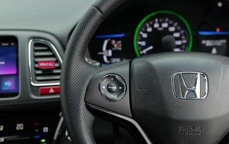 Honda Vezel, 2013 год, 1 600 000 рублей, 12 фотография