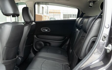 Honda Vezel, 2013 год, 1 600 000 рублей, 18 фотография