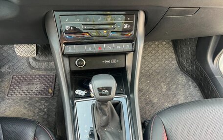 Skoda Karoq I, 2023 год, 2 561 000 рублей, 10 фотография