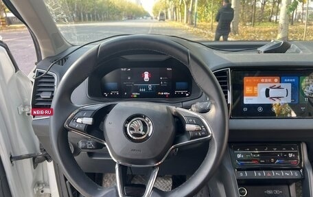 Skoda Karoq I, 2023 год, 2 561 000 рублей, 8 фотография