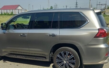 Lexus LX III, 2017 год, 8 990 000 рублей, 5 фотография