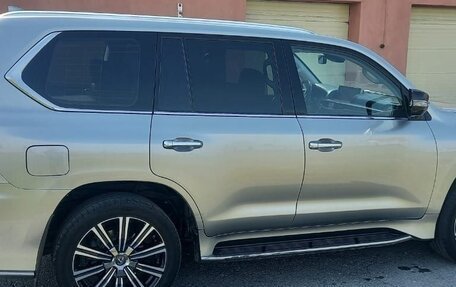 Lexus LX III, 2017 год, 8 990 000 рублей, 2 фотография