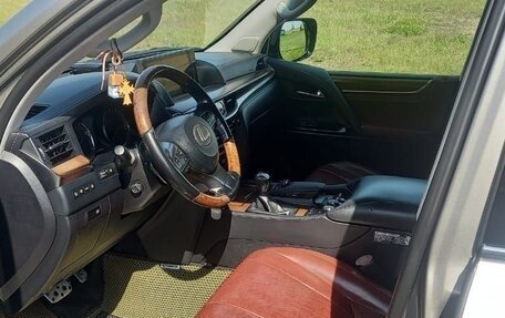 Lexus LX III, 2017 год, 8 990 000 рублей, 6 фотография