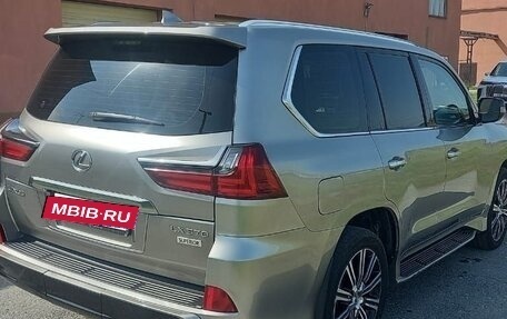 Lexus LX III, 2017 год, 8 990 000 рублей, 3 фотография