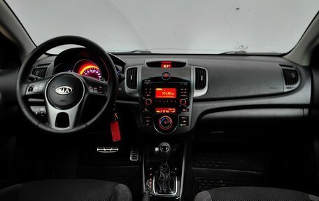 KIA Cerato III, 2011 год, 868 000 рублей, 12 фотография