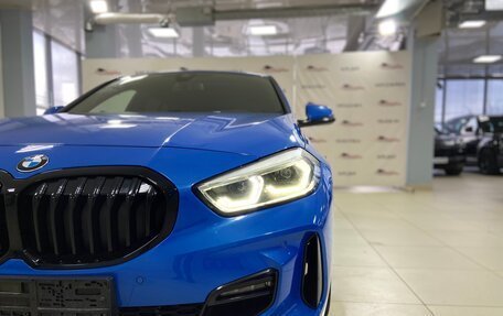 BMW 1 серия, 2020 год, 2 650 000 рублей, 3 фотография