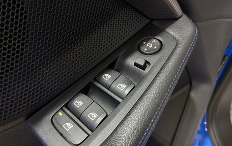 BMW 1 серия, 2020 год, 2 650 000 рублей, 13 фотография