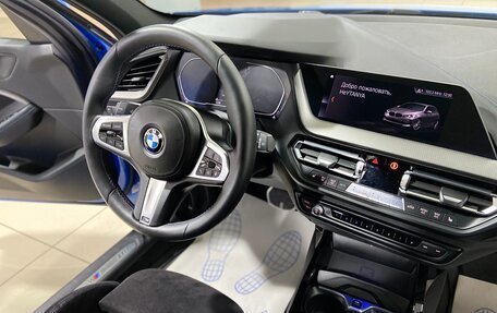 BMW 1 серия, 2020 год, 2 650 000 рублей, 23 фотография