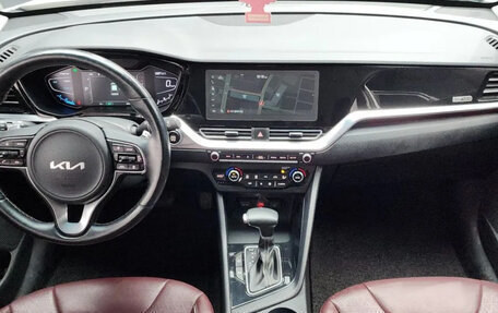 KIA Niro I, 2021 год, 1 500 325 рублей, 7 фотография