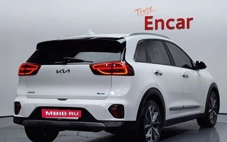 KIA Niro I, 2021 год, 1 500 325 рублей, 2 фотография