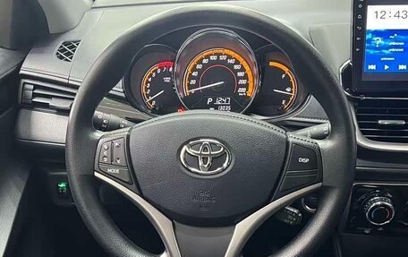 Toyota Yaris, 2022 год, 1 485 555 рублей, 7 фотография