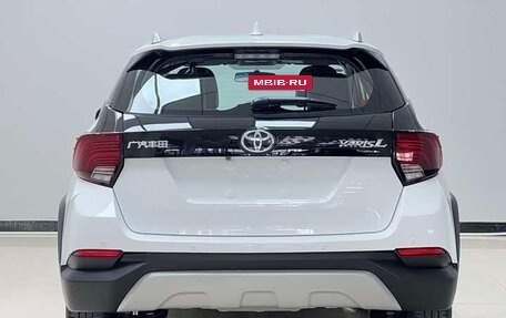 Toyota Yaris, 2022 год, 1 485 555 рублей, 11 фотография