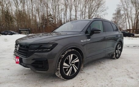Volkswagen Touareg III, 2019 год, 5 050 000 рублей, 1 фотография