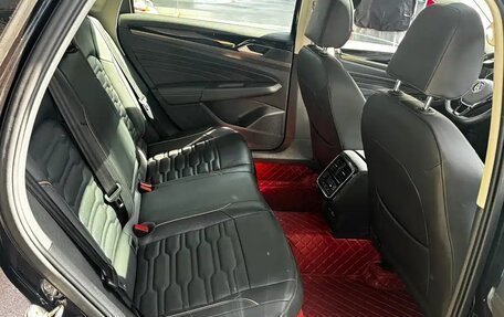 Volkswagen Passat B8 рестайлинг, 2021 год, 1 500 000 рублей, 14 фотография